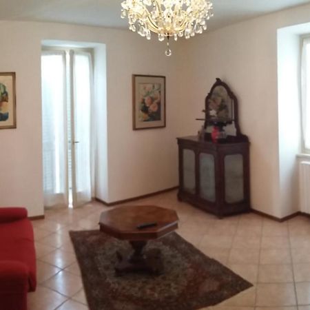 Casa Della Nonna 2 Apartment Gargnano Ngoại thất bức ảnh